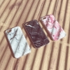 Marble żelowe etui pokrowiec marmur iPhone 13 Pro biały